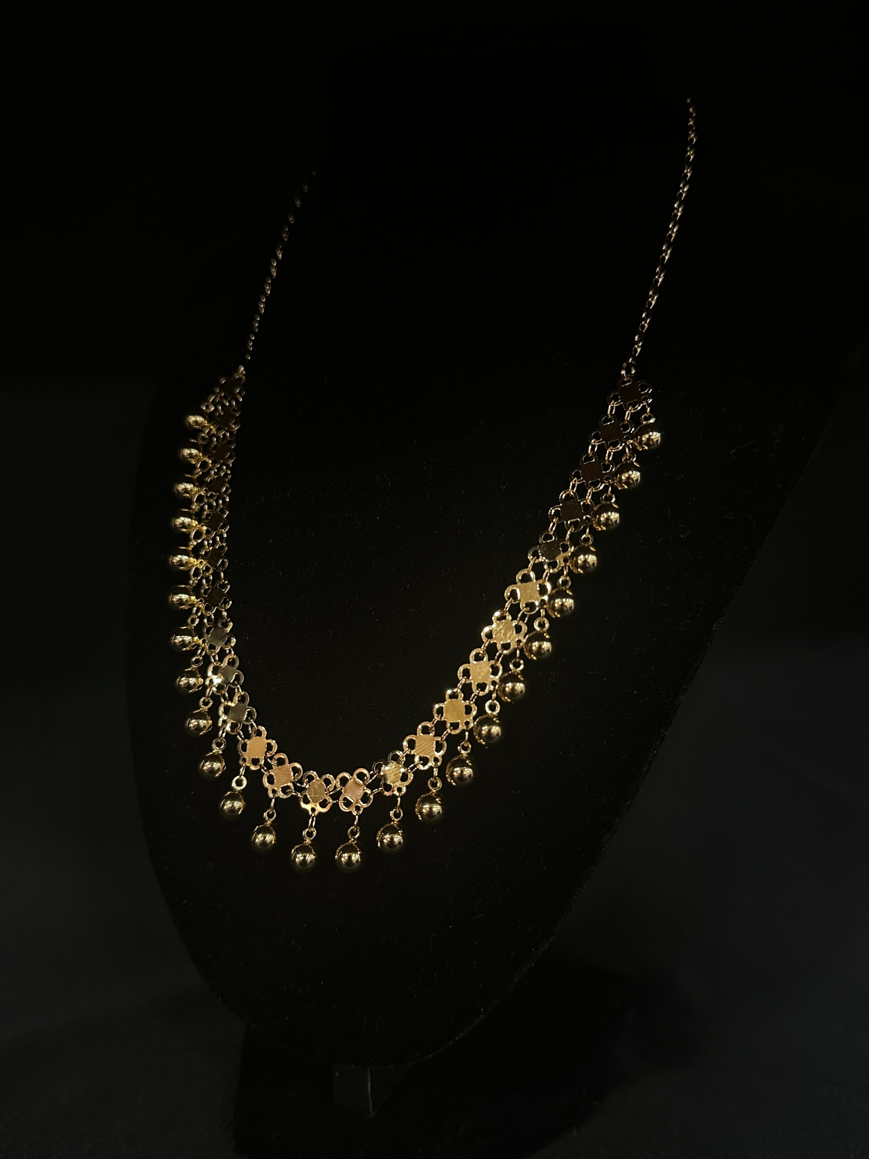 Collier Mira