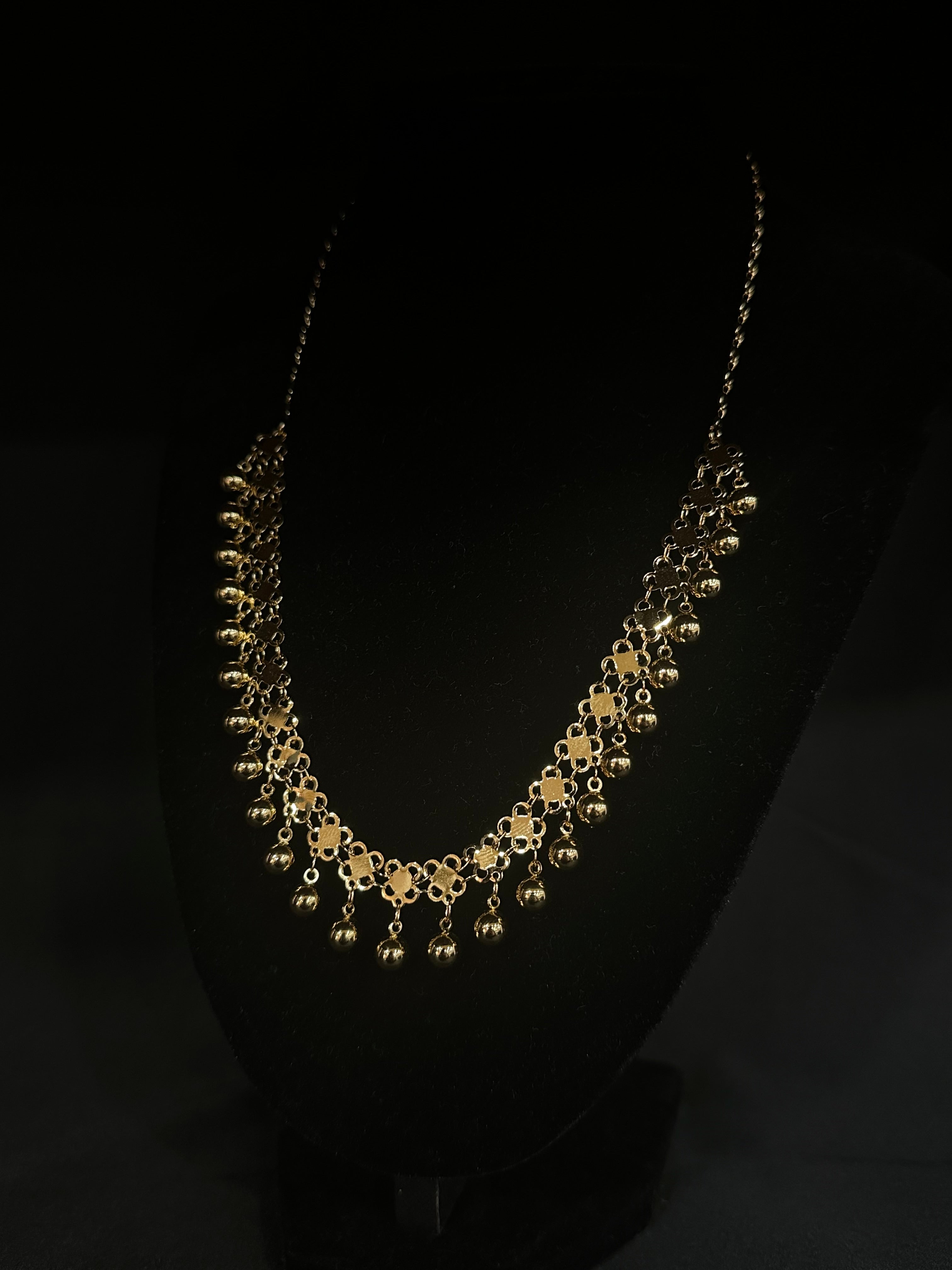 Collier Mira