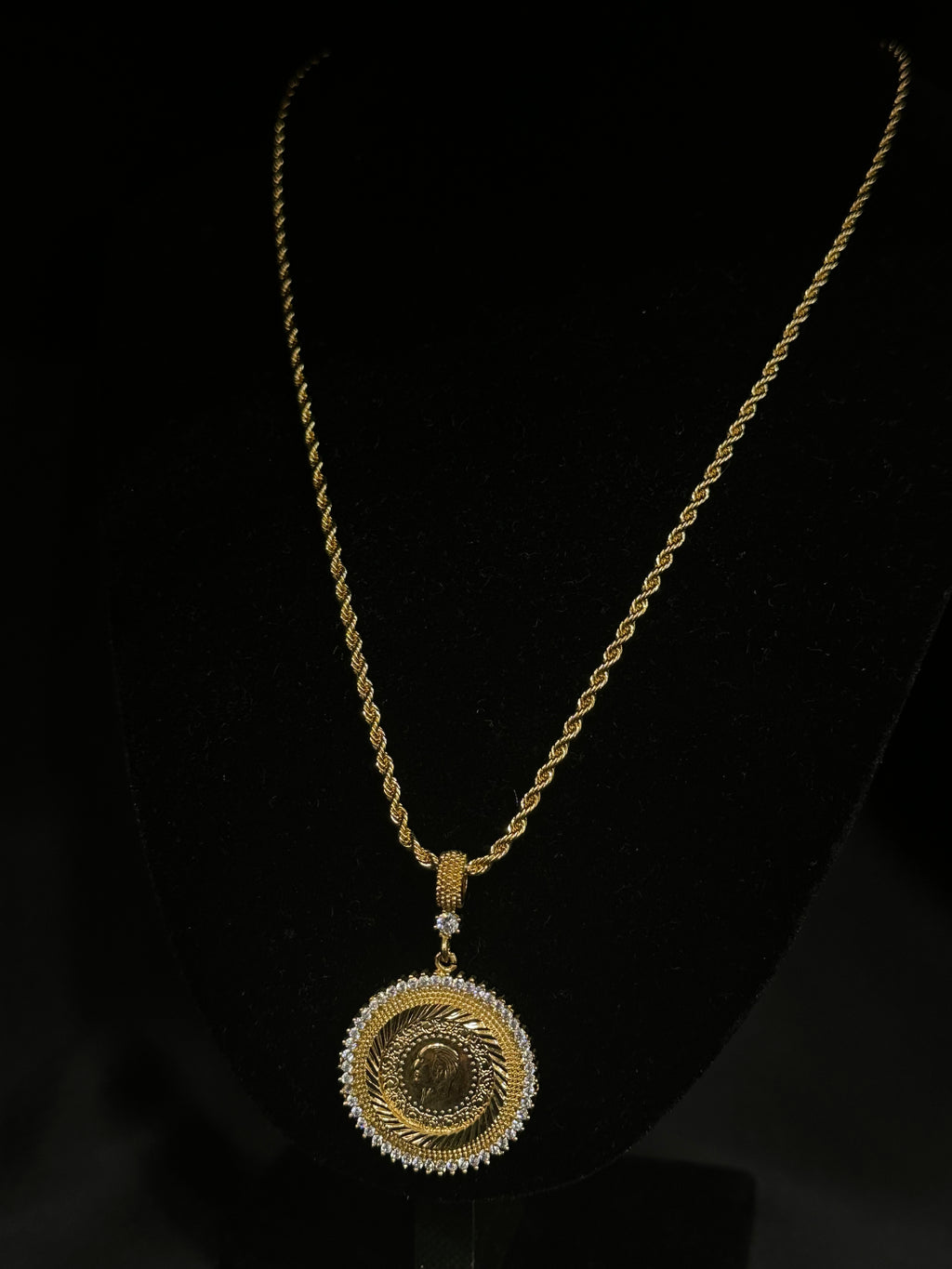 Collier Elina