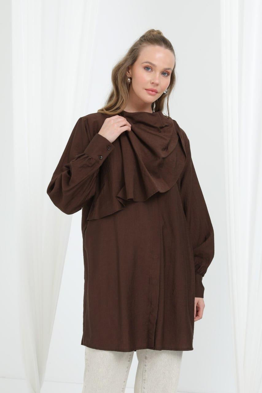 Chemise à cape
